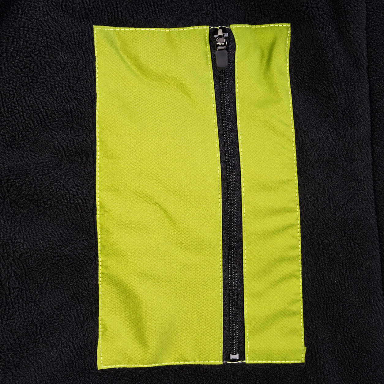 Zipped Inner Pocket